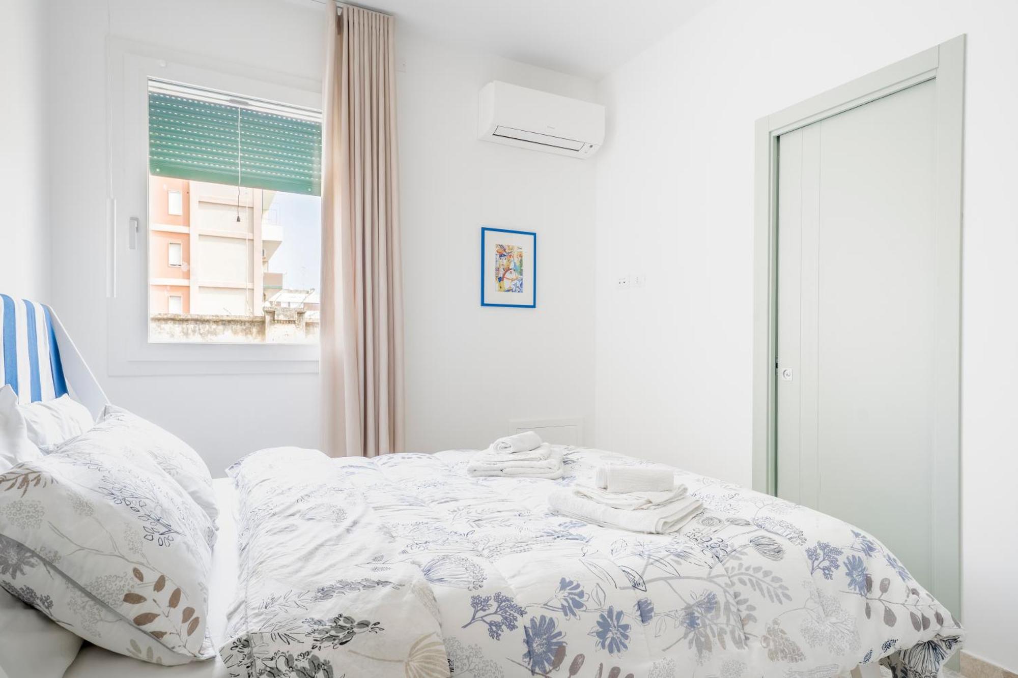 Eos Serenity Suites Сиракуза Екстериор снимка