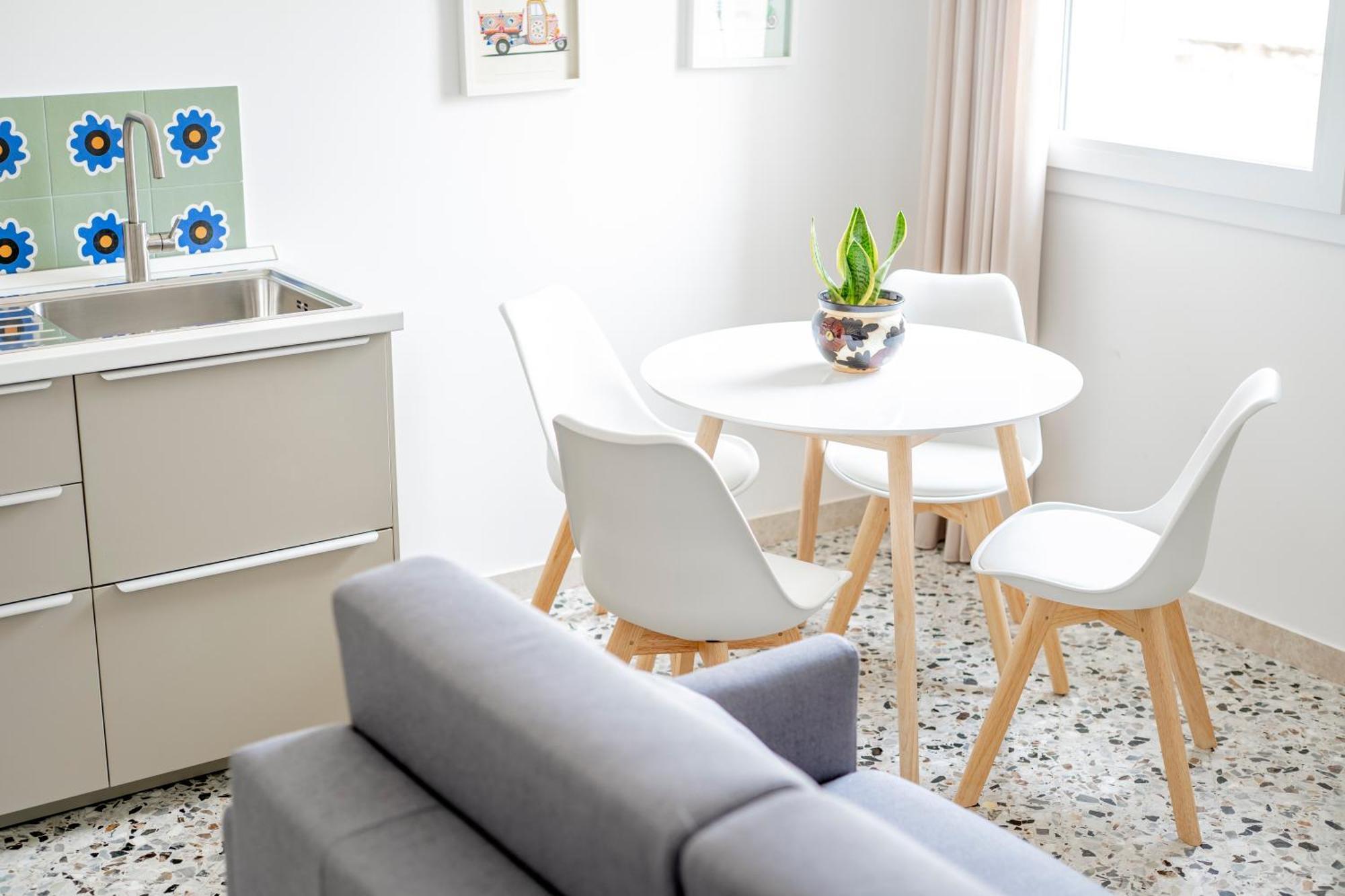Eos Serenity Suites Сиракуза Екстериор снимка